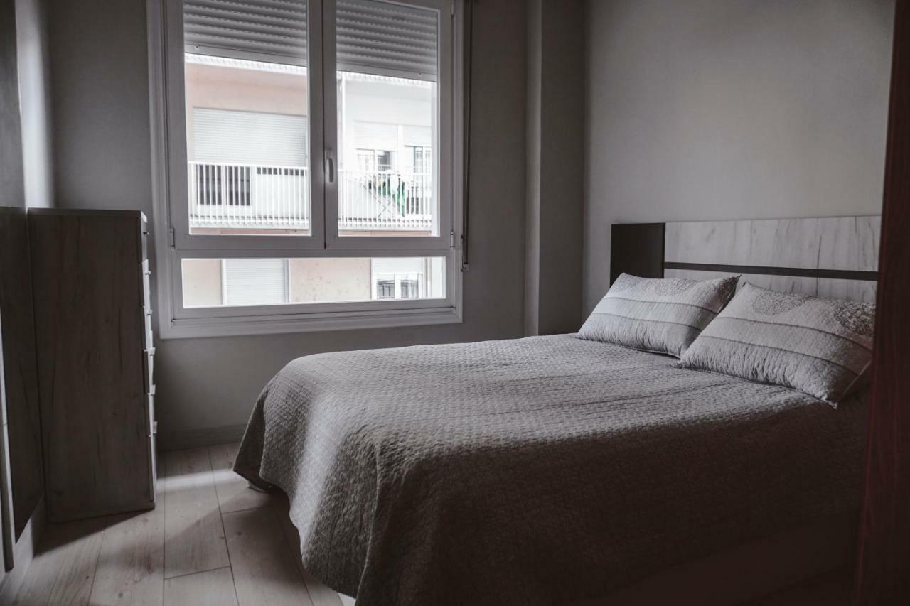Piso Centro Apartment Оуренсе Екстериор снимка