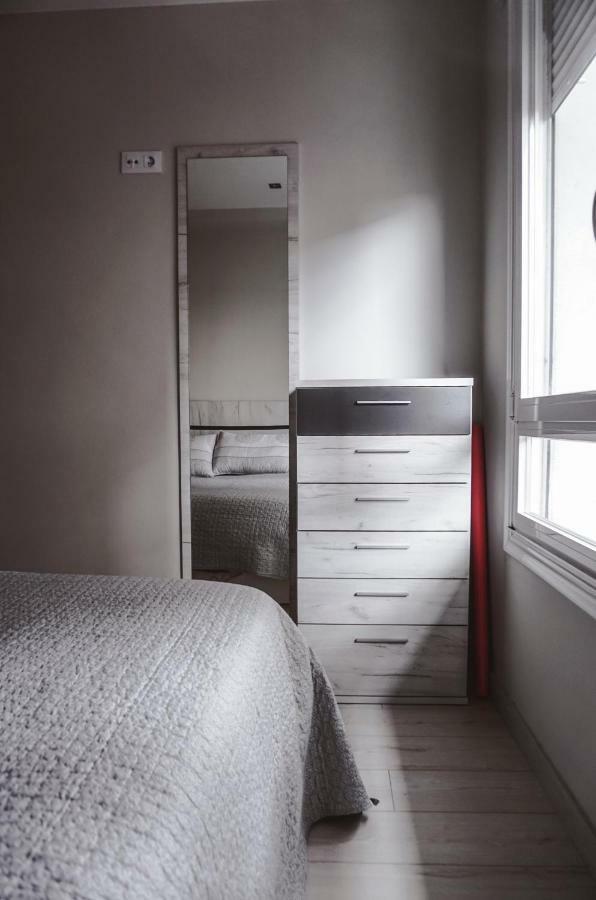 Piso Centro Apartment Оуренсе Екстериор снимка